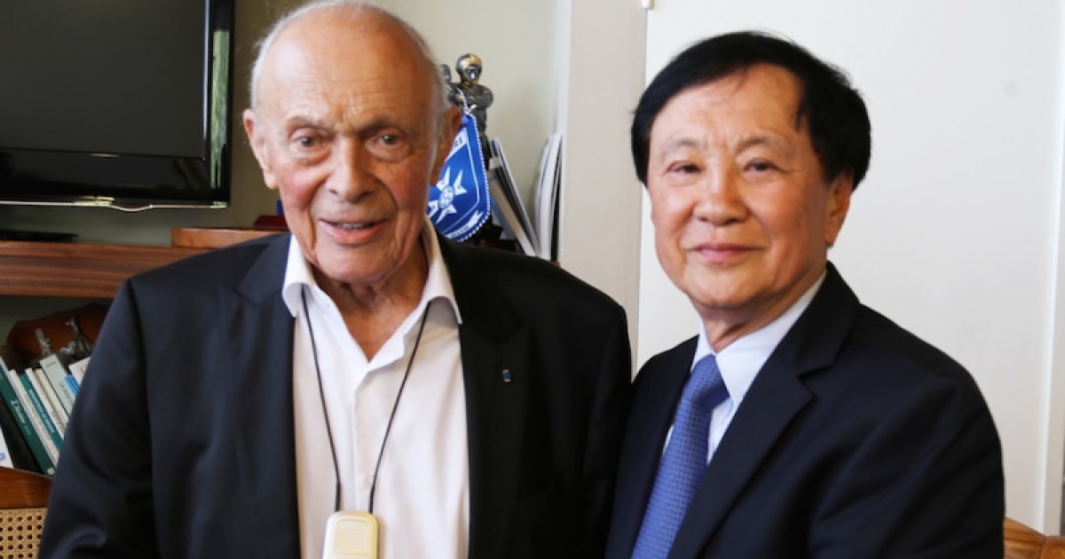 André Thien Ah Koon retrouve Michel Rocard