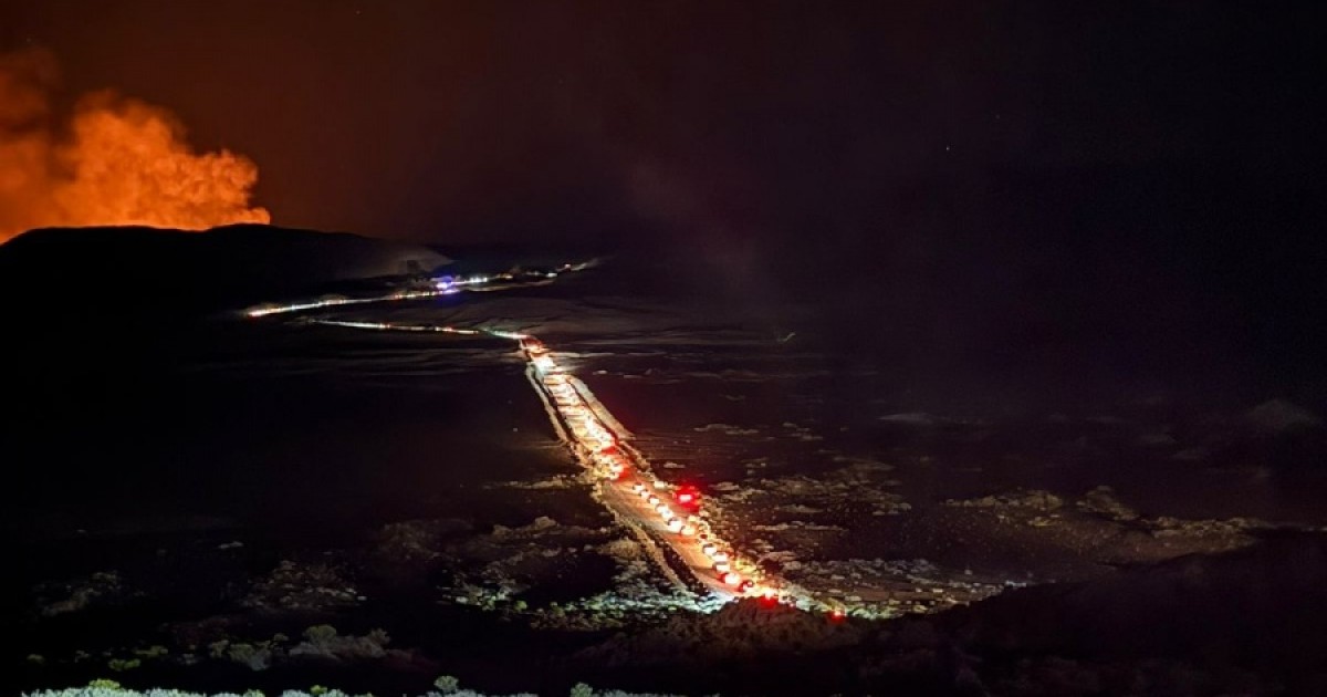 Volcan : plus de 3.500 véhicules comptabilisés sur zone pour venir voir l'éruption (désormais terminée)