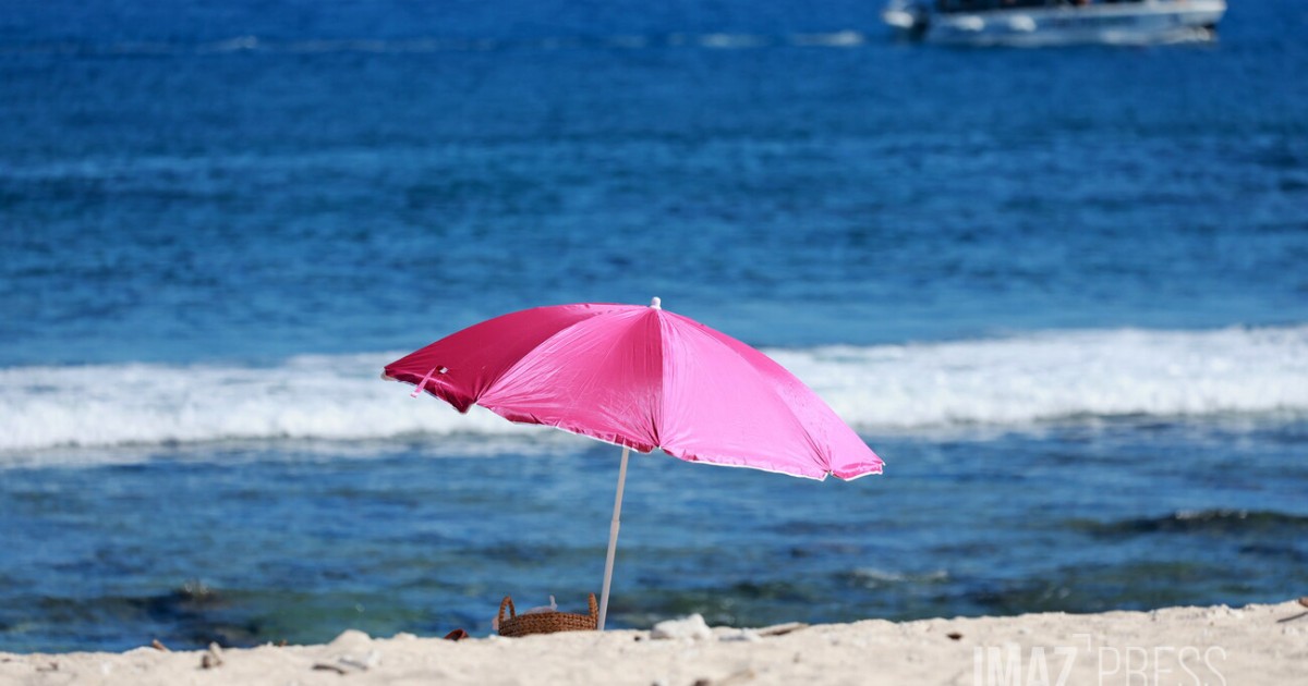 "Tenue correcte" aux abords des plages de Saint-Paul : Emmanuel Séraphin demande qui se cache derrière ce collectif