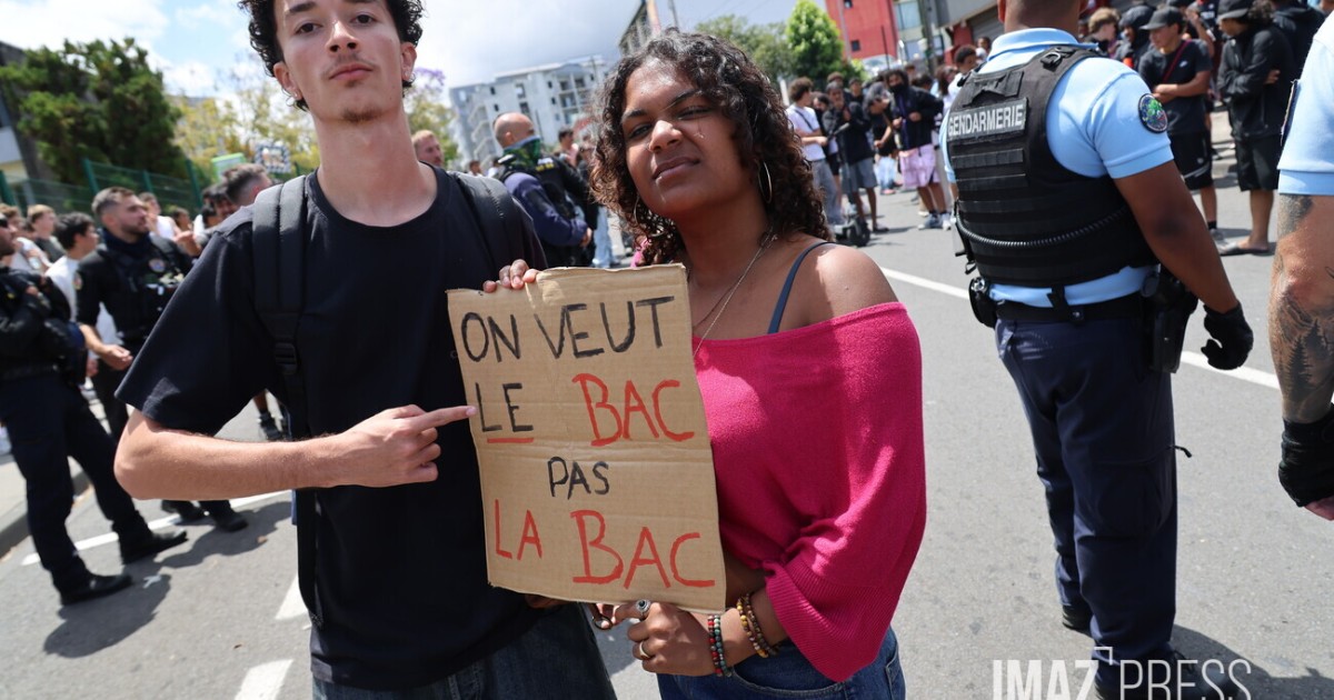 Tribune libre de l'UFR : Arrêté préfectoral portant atteinte à la liberté de manifester : une société qui musèle la jeunesse s’ampute de son avenir