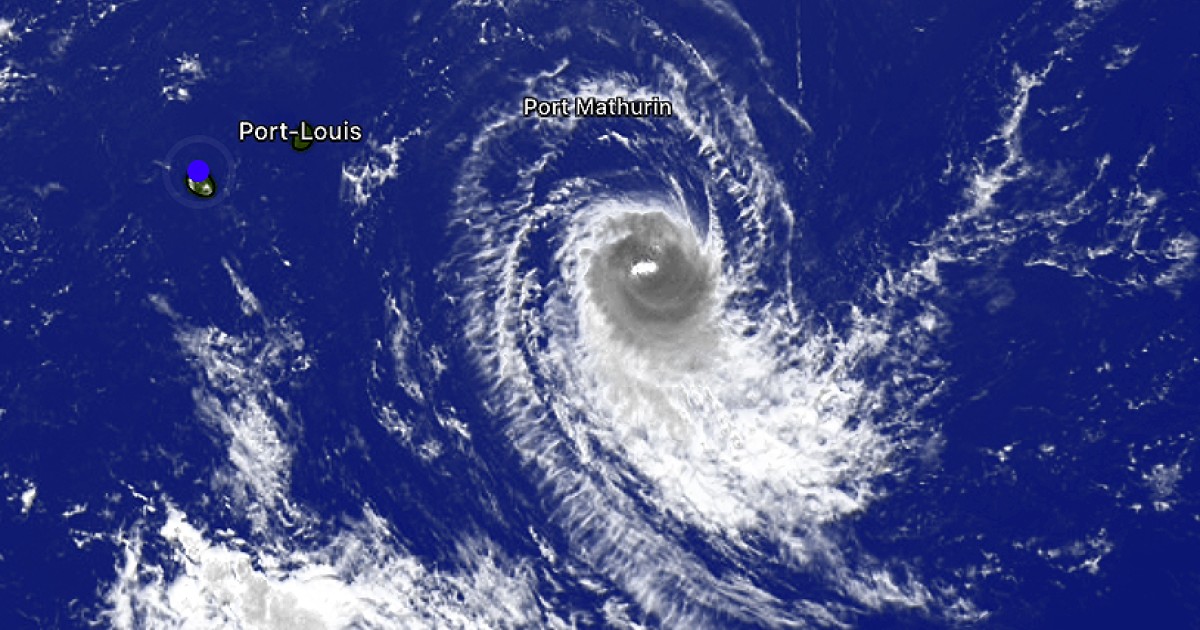tropical cyclone horacio