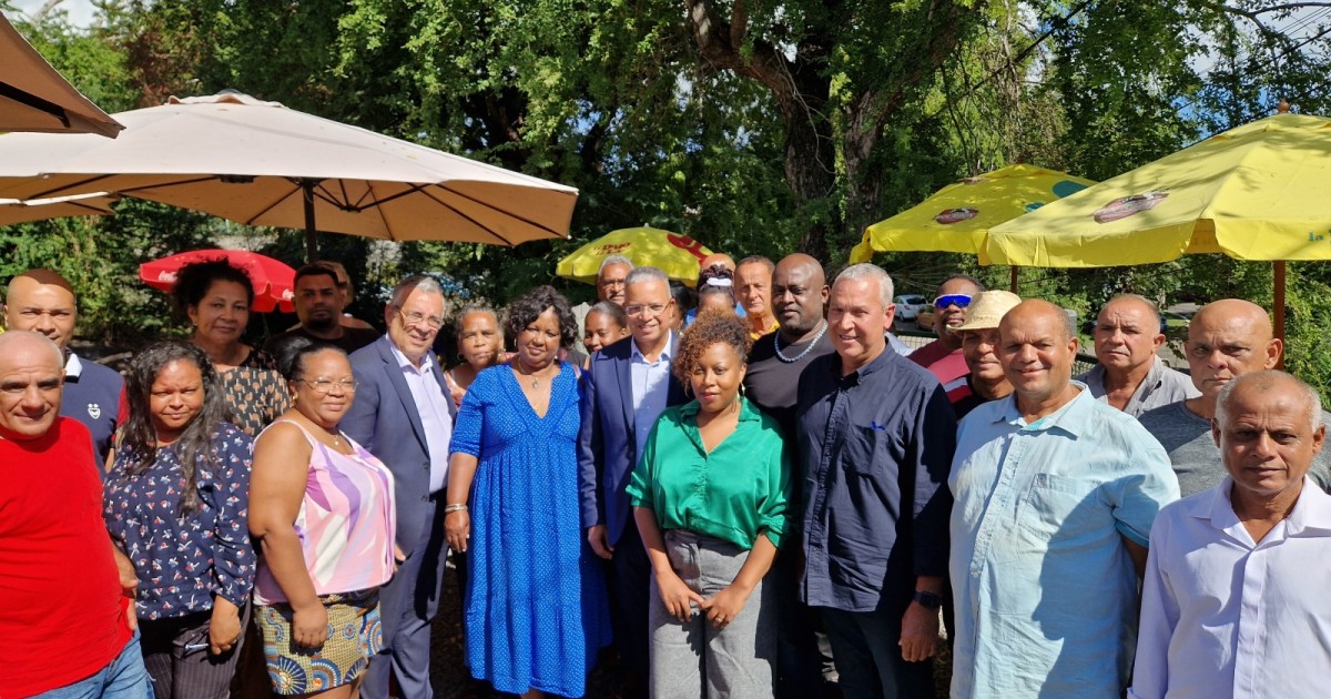 JeanYves Morel et Clarisse Cuvelier, sa remplaçante, annoncent leur