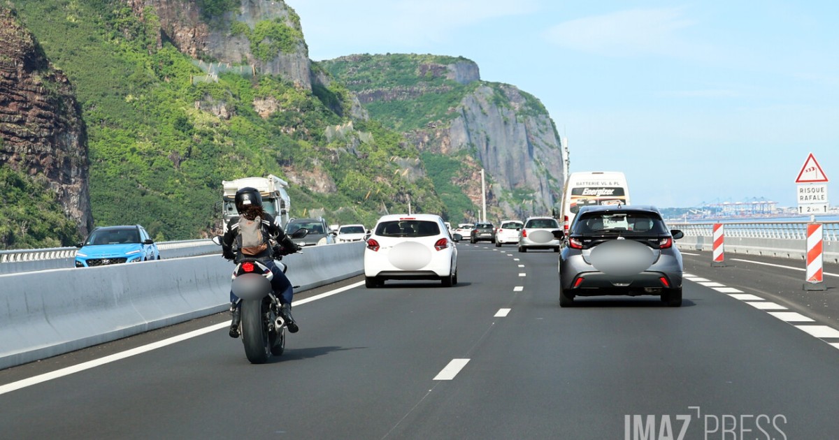 “Temporary Speed Limit of 70km/h on New Coastal Road for Bicycle Railing Reinstallation”