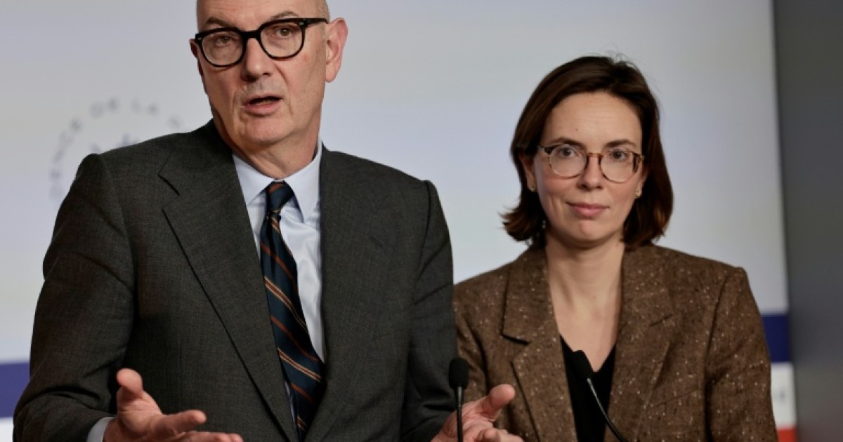 La "loi spéciale" au Parlement, rendez-vous en janvier pour reparler budget