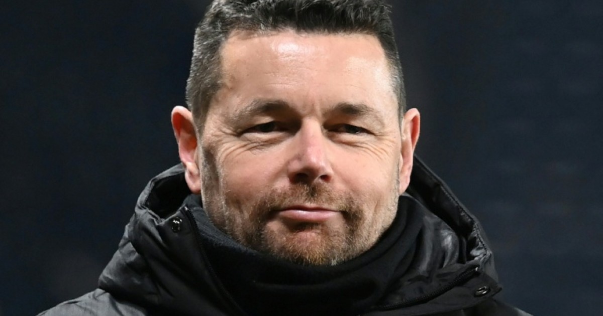 Actualités du monde : Ligue 1: Pierre Sage, la force tranquille de Lens