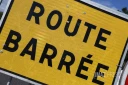 panneau route barrée 
