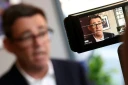 Le Premier ministre travailliste britannique Andy Burnham lors d'une interview, le 11 août 2026 à Ilkeston, dans le centre de l'Angleterre