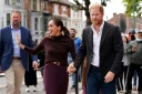 Le prince Harry et son épouse Meghan, duc et duchesse de Sussex, lors d’une visite au 'Himmah Hub", un groupe d’action communautaire luttant contre la précarité alimentaire, le 15 octobre 2026 à Nottingham, dans le centre de l’Angleterre