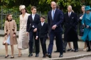 (GàD): les princesses Charlotte et Catherine, les princes George, Louis, William, Edward et la princesse Anne se rendent à la chapelle Saint-Georges de Windsor pour la messe de Pâques, le 5 avril 2026