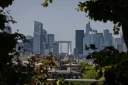 Le quartier d'affaires de La Défense, à l'ouest de Paris, le 1er juillet 2025