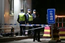 Des agents de sécurité devant l'entrée de la mine de charbon de Liushenyu, dans le nord-est de la Chine, le 23 mai 2026