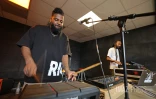 Sskyron et Dj Dan pour le sakifo