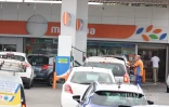 [Photos - Vidéo] Pour une augmentation de leur marge : les gérants de stations-service en colère mobilisés devant la SRPP