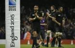 Les All BLacks vainqueurs de la Géorgie dans le groupe C de la Coupe du Monde, à Cardiff, le 2 octobre 2015