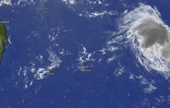 À 2.240 km de La Réunion, la dépression tropicale devrait s'intensifier au de cyclone tropical d'ici la fin de semaine