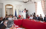 François Bayrou expose le plan "Mayotte debout"