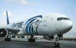 Un avion d'Egypt Air sur le tarmac du Caire le 30 septembre 2015
