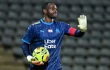 Steve Mandanda en match amical avec l'OM sur la pelouse de Nîmes le 9 août 2020