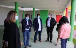 Saint-Leu : le maire Bruno Domen en visite dans trois établissements 
