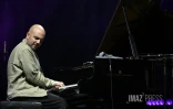 Jazz dann Port Chai Maestro