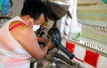 Saint-Leu : Bricobus, un dispositif pour apprendre aux famille à bricoler et à devenir indépendantes