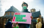 Le chef du parti des écologistes néerlandais GroenLinks Jesse Klaver manifeste pour le climat à Rotterdam, le 14 mars 2021