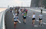 [Photos] Marathon de la corniche : 1.300 coureurs sur le bitume, la route du littoral fermée dans le sens nord - ouest