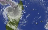 Le cyclone tropical Fytia se trouve à moins de 30 km des côtes malgaches, la Grande île en alerte
