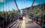 chantier pont suspendu rivière de l'est