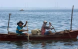 Des pêcheurs sur le lac de Maracaibo, au Venezuela, le 30 juillet 2021 