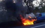Voiture en feu, la Jamaïque, bretelle d'insertion du Chaudron