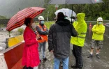 Huguette Bello à l'Ilet Furcy puis sur la NRL suite au cyclone 