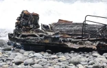 Saint-André : un bateau calciné échoué sur le littoral de Bois-Rouge [?]