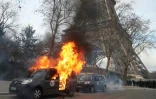 Un véhicule de l'opération Sentinelle incendié, le 9 février 2019, en marge de la manifestation des "gilets jaunes" à Paris