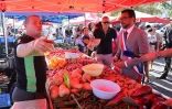 Premier dimanche du marché forain  Rivière des Galets