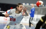 Le demi centre de l'équipe de France de handball, Kentin Mahé, lors du match du Mondial contre le Portugal, le 24 janvier 2021 dans la Ville du 6 octobre, un faubourg, près du Caire
