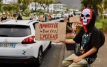 Mobilisation citoyenne : un barrage filtrant installé sur le Barachois par une trentaine de personnes