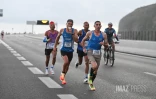 [Photos] Marathon de la corniche : 1.300 coureurs sur le bitume, la route du littoral fermée dans le sens nord - ouest