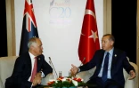 Le président turc Recep Tayyip Erdogan et le Premier ministre australien Malcolm Turnbull (g) le 14 novembre 20105 à Antalya, en Turquie, le 14 novembre 2015