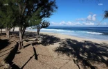 plage et bar fermé