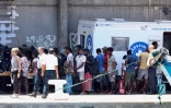 Mardi 5 février 2019 - Le bateau de migrants est arrivé au Port-Ouest 