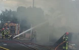 Maison abandonnée en feu au Port 