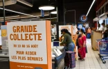Le Port : collecte de denrées alimentaires pour la Banque alimentaire des Mascareignes