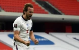 Le capitaine anglais Harry Kane célèbre son but contre l'Albanie en match de qualification pour le Mondial-2022, à Tirana, le 28 mars 2021