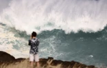 houle en bord de mer avec de grosses vagues