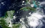 Image satellite fournie par la Nasa de la tempête tropicale Earl au dessus des Caraïbes