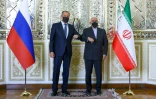 Le ministre iranien des Affaires étrangères Mohammad Javad Zarif et son homologue russe Sergueï Lavrov, le 13 avril 2021 à Téhéran