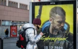 Une publicité pour la sortie du jeu vidéo Cyberpunk 2077, le 4 décembre 2020 à Varsovie