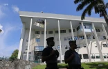 Centre des impôts fermé