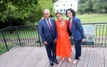 La Ministre de la Culture séduite par sa visite de Villèle [?]